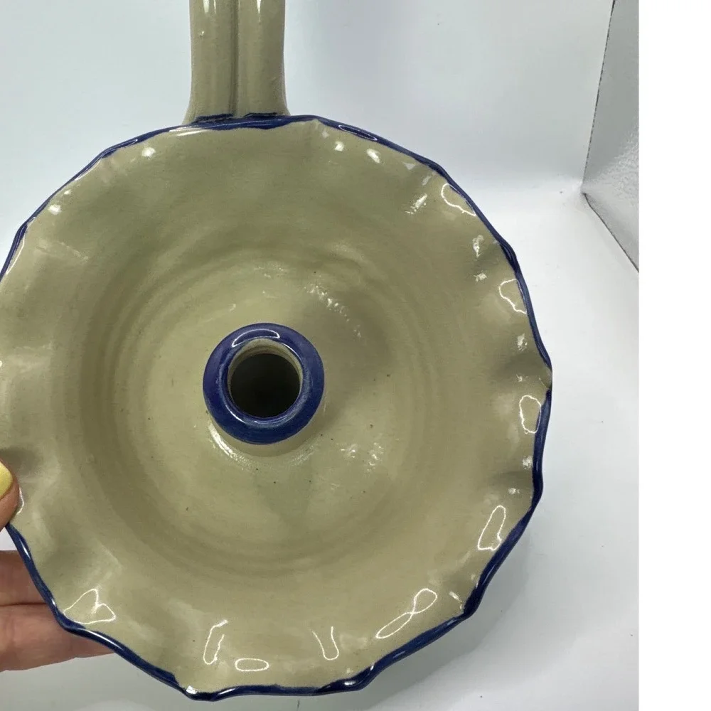 Williamsburg Pottery Salt Glaze Stoneware Chamberstick Candle Holder Blue Floral